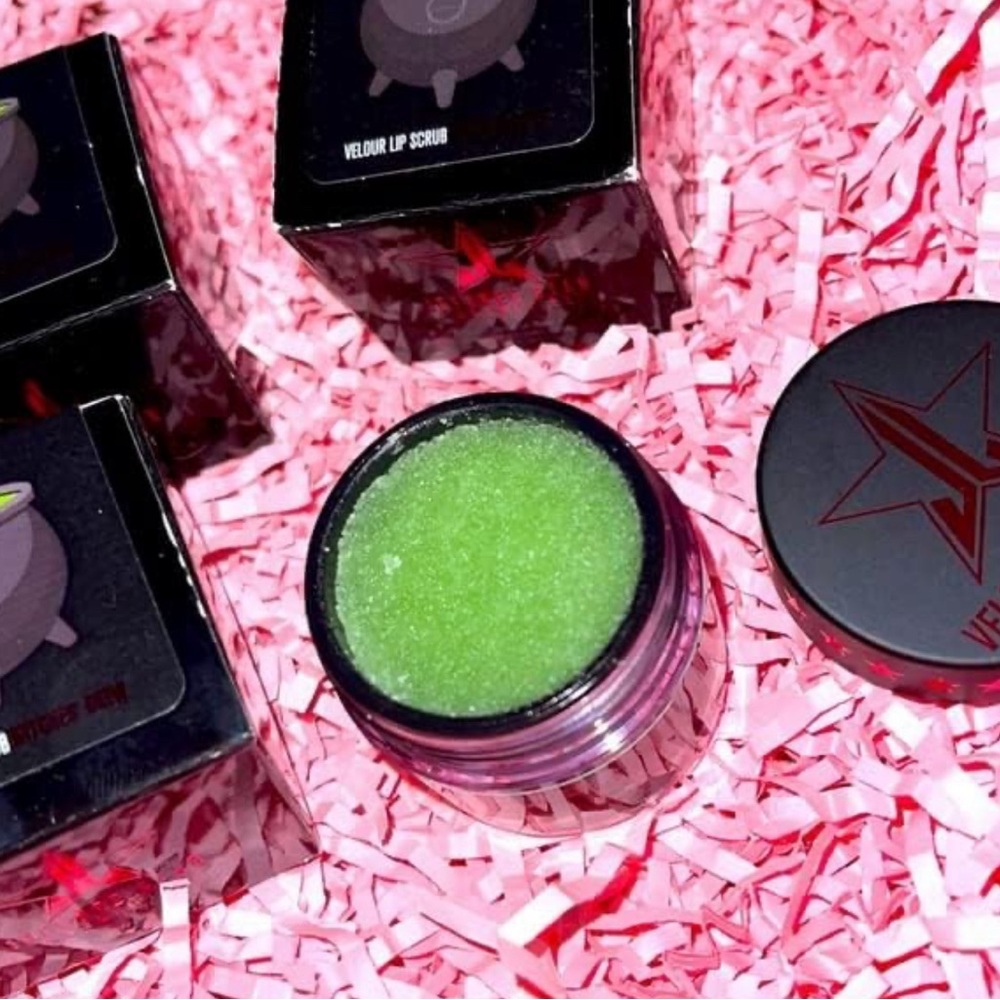 Jeffree Star Velour Lip Scrub Witches Brew, new in box!